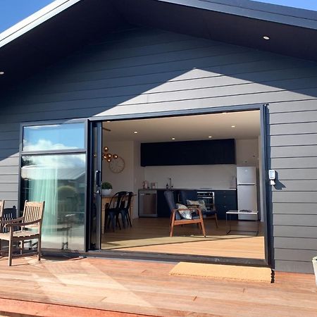 3 - Sunny Brand New House Villa Уанака Екстериор снимка