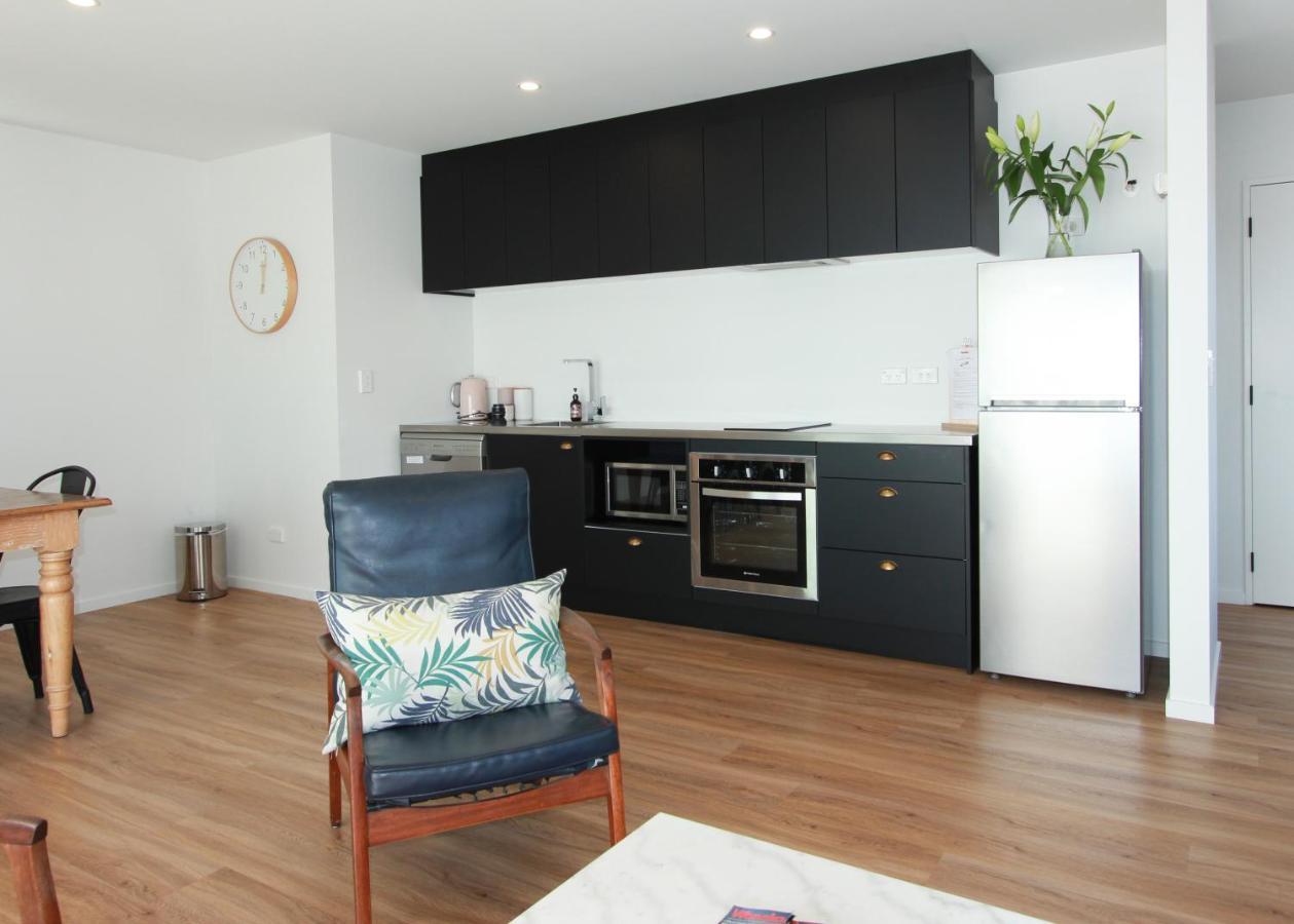 3 - Sunny Brand New House Villa Уанака Екстериор снимка
