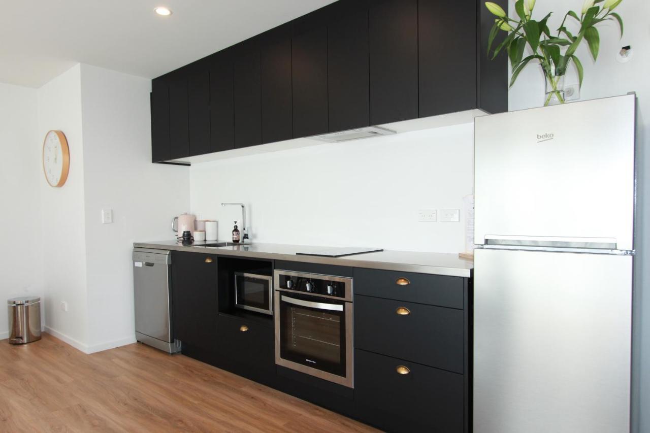3 - Sunny Brand New House Villa Уанака Екстериор снимка