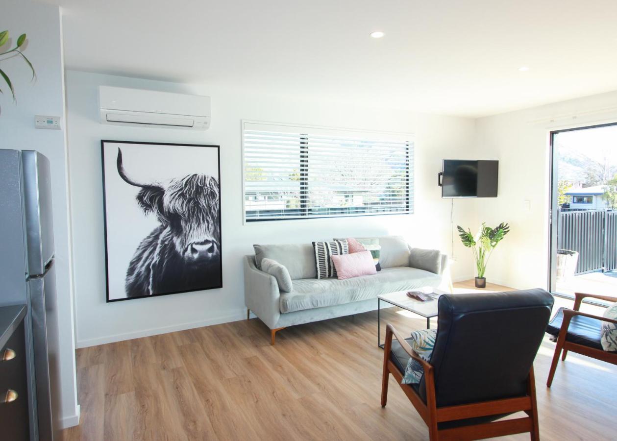 3 - Sunny Brand New House Villa Уанака Екстериор снимка