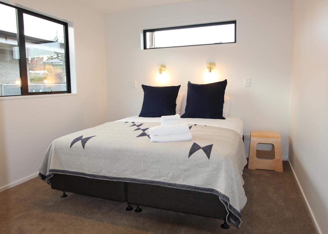 3 - Sunny Brand New House Villa Уанака Екстериор снимка